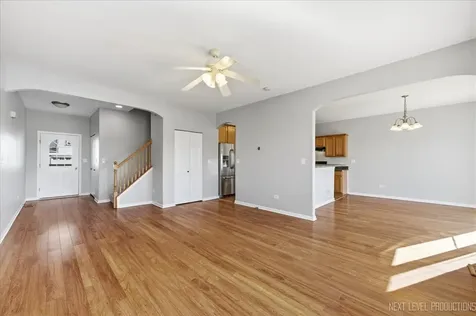 1742 Waters Edge Drive Minooka IL 60447