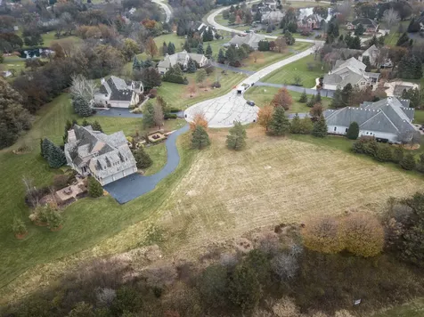 21601 West Hampshire Place Mundelein IL 60060