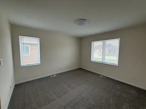 922 Bergera Street W Braidwood IL 60408