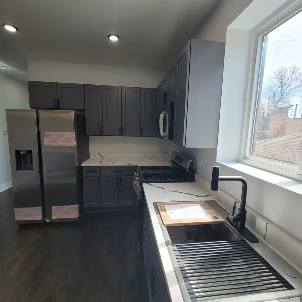 7919 South Ellis Avenue Chicago IL 60619