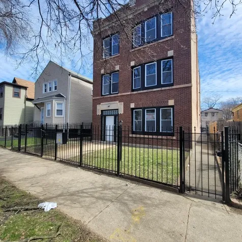7919 South Ellis Avenue Chicago IL 60619