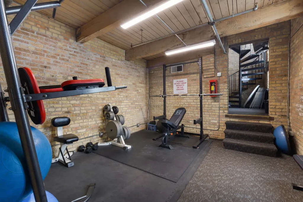 2300 West Wabansia Avenue Chicago IL 60647
