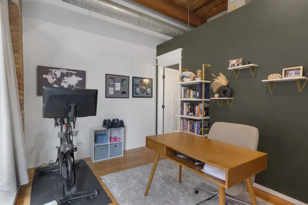 2300 West Wabansia Avenue Chicago IL 60647