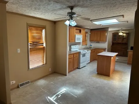 22465 South Lakepoint Court Channahon IL 60410