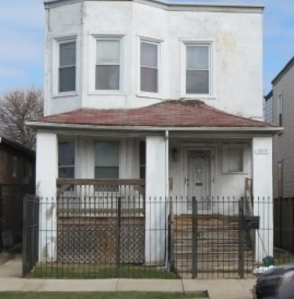 1517 North Laramie Avenue Chicago IL 60651