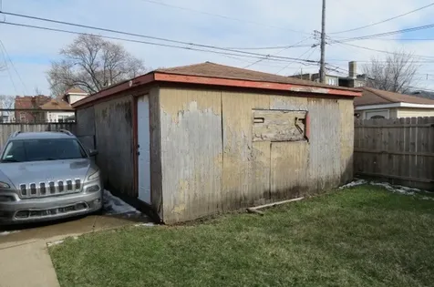1517 North Laramie Avenue Chicago IL 60651