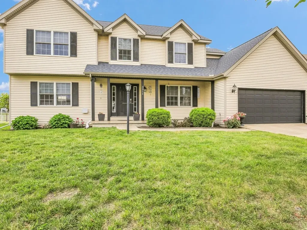 3914 Tallgrass Drive Champaign IL 61822