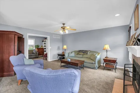 3914 Tallgrass Drive Champaign IL 61822