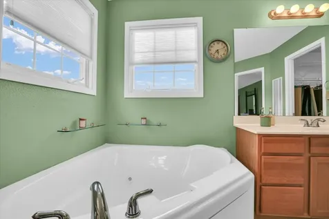 3914 Tallgrass Drive Champaign IL 61822