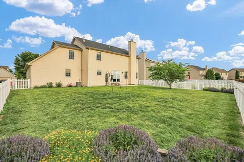 3914 Tallgrass Drive Champaign IL 61822