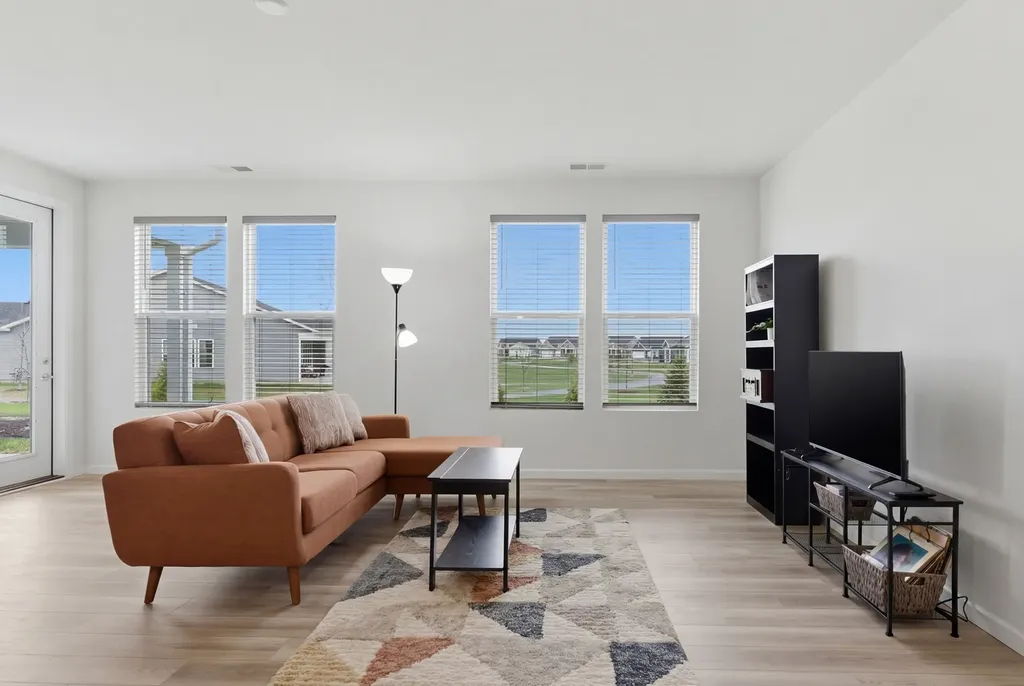 3327 Fulshear Circle Aurora IL 60503