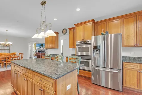 28309 West Savannah Trail Lake Barrington IL 60010