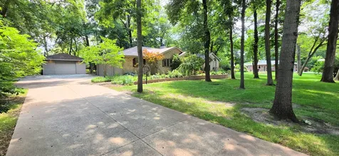 4958 Northridge Drive St. Anne IL 60964