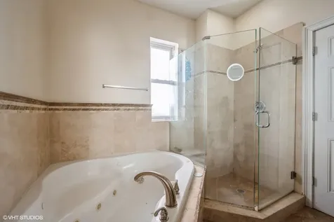 7018 South Paxton Avenue Chicago IL 60649