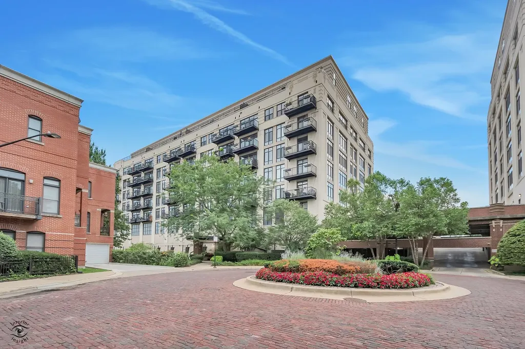 1525 South Sangamon Street Chicago IL 60608