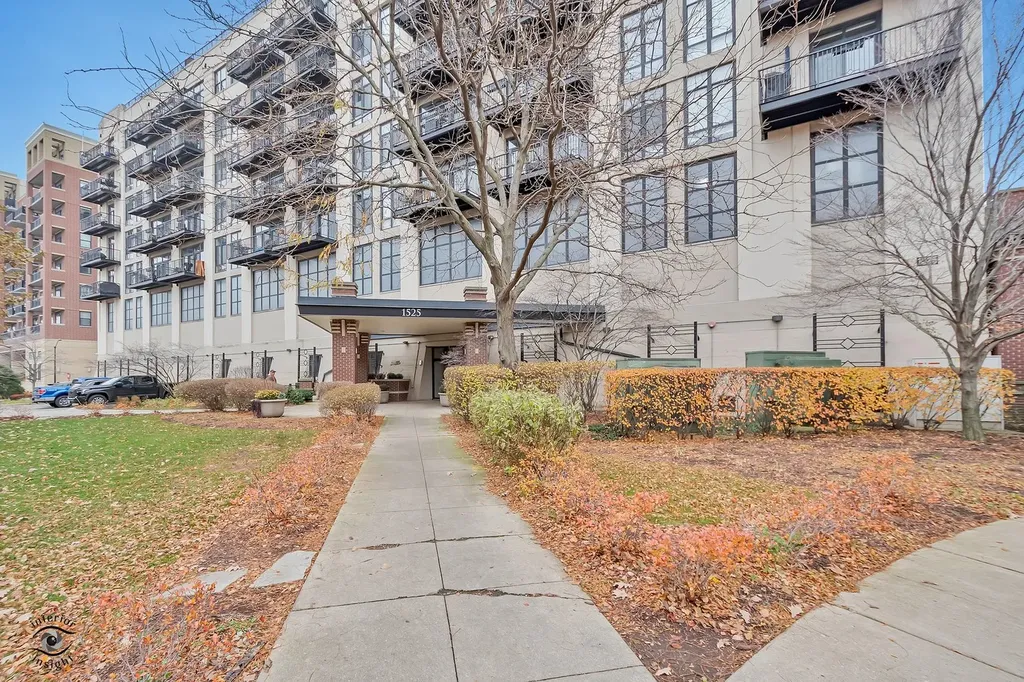 1525 South Sangamon Street Chicago IL 60608