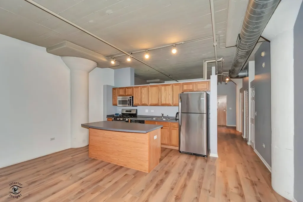 1525 South Sangamon Street Chicago IL 60608