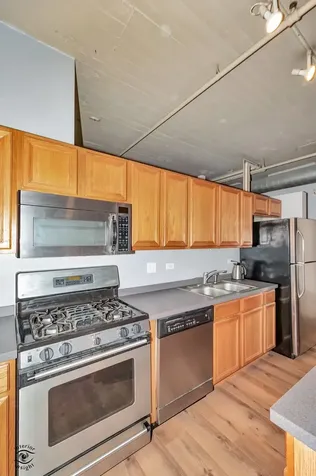 1525 South Sangamon Street Chicago IL 60608