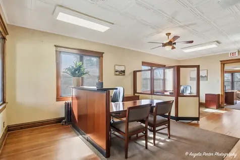 3425 West Elm Street Mchenry IL 60050