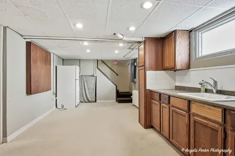 3425 West Elm Street Mchenry IL 60050