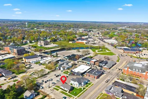 3425 West Elm Street Mchenry IL 60050