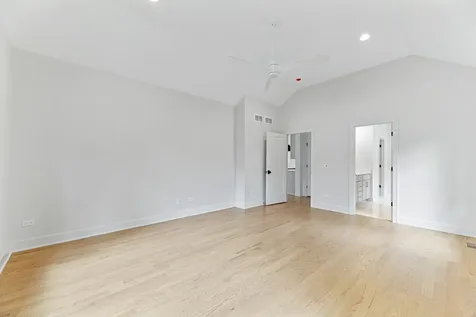 1672 Huntington Lane Highland Park IL 60035