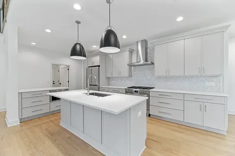 1672 Huntington Lane Highland Park IL 60035