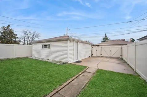 2455 Rhodes Avenue River Grove IL 60171