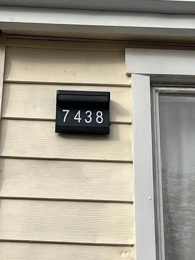 7438 South Champlain Avenue Chicago IL 60619