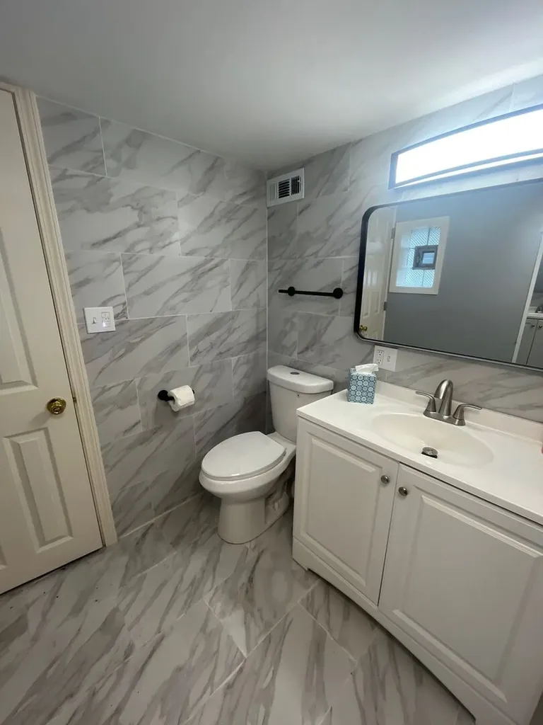 7438 South Champlain Avenue Chicago IL 60619