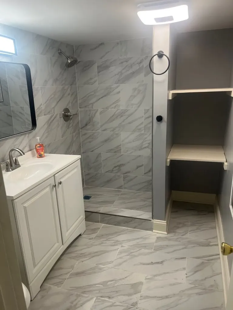 7438 South Champlain Avenue Chicago IL 60619