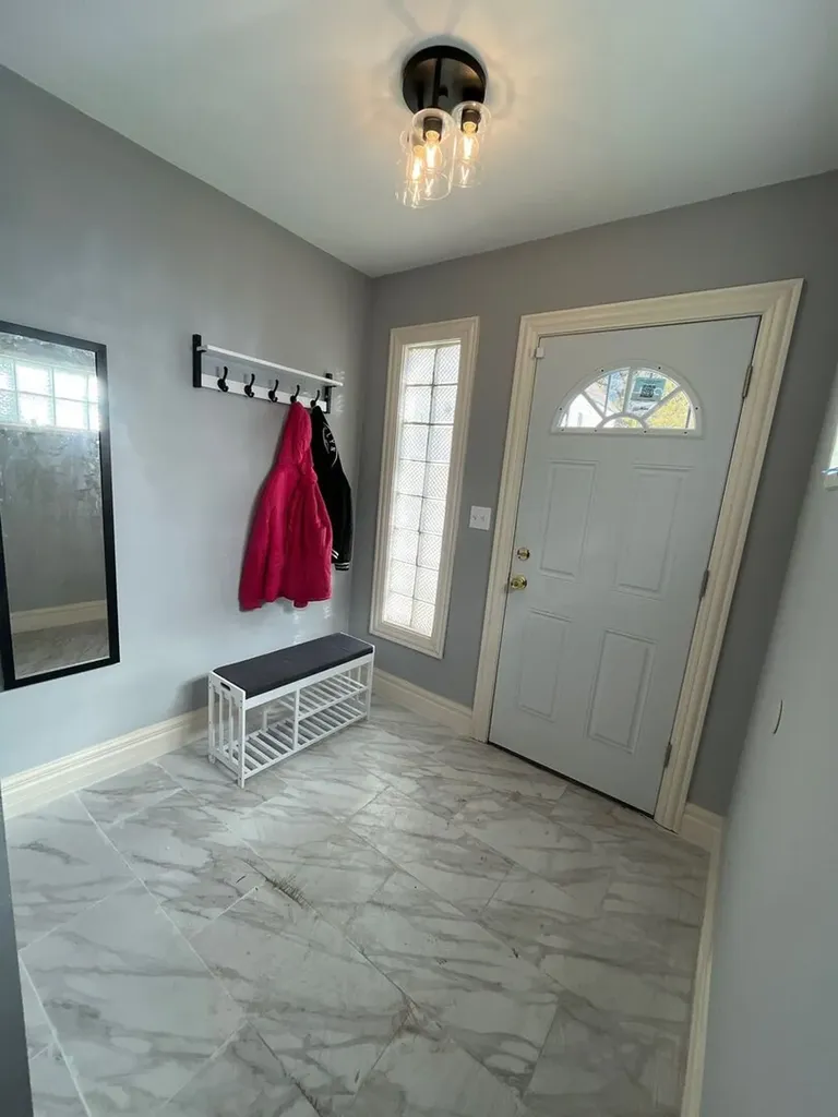 7438 South Champlain Avenue Chicago IL 60619