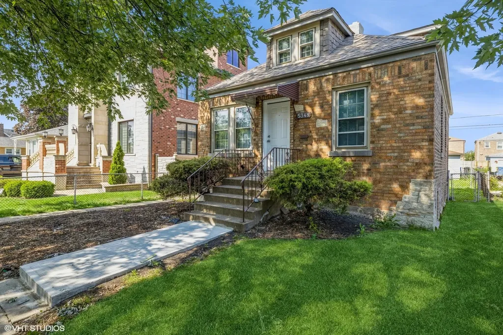 5348 South Merrimac Avenue Chicago IL 60638