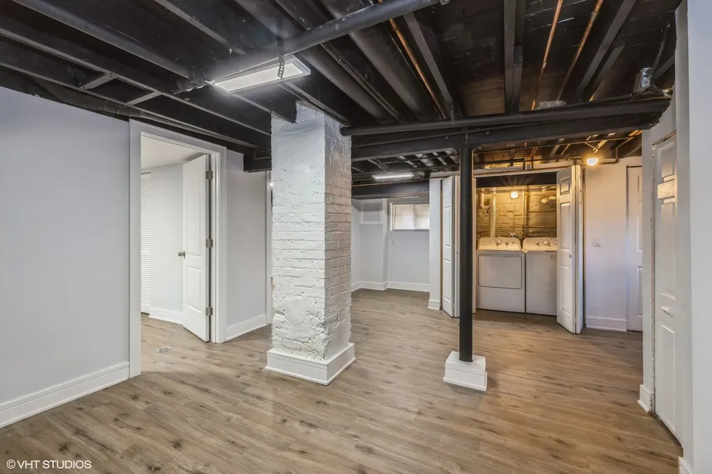 5348 South Merrimac Avenue Chicago IL 60638