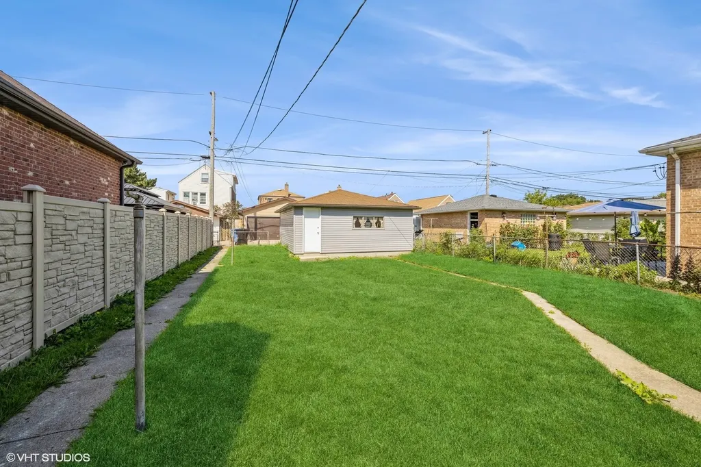 5348 South Merrimac Avenue Chicago IL 60638