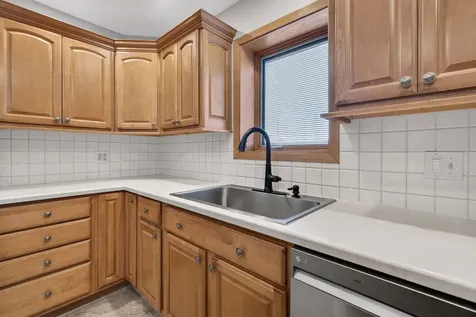 8150 Brookside Drive Palos Park IL 60464
