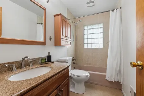1259 Heather Road Homewood IL 60430