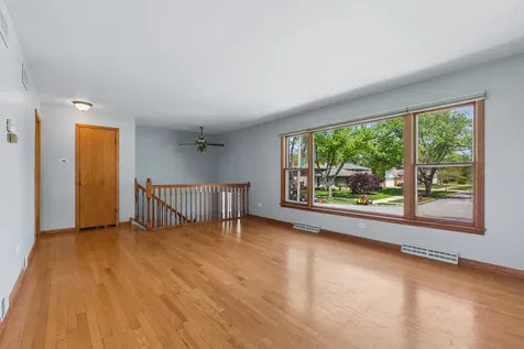 1259 Heather Road Homewood IL 60430