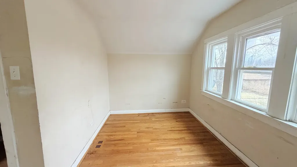 7704 South Ada Street Chicago IL 60620