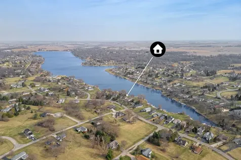 227 Lake Summerset Road Davis IL 61019