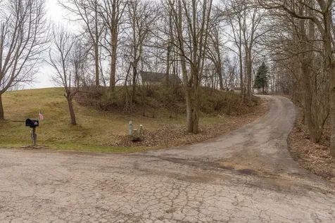 107 Lost Lane Savanna IL 61074