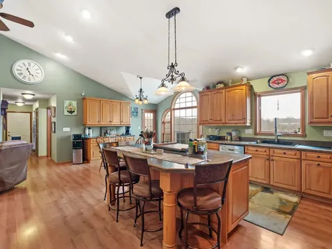 107 Lost Lane Savanna IL 61074