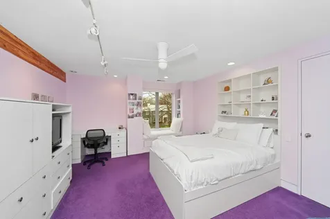 282 Linden Park Place Highland Park IL 60035