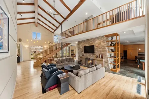 282 Linden Park Place Highland Park IL 60035