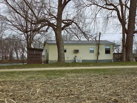13420 Howard Road Prophetstown IL 61277