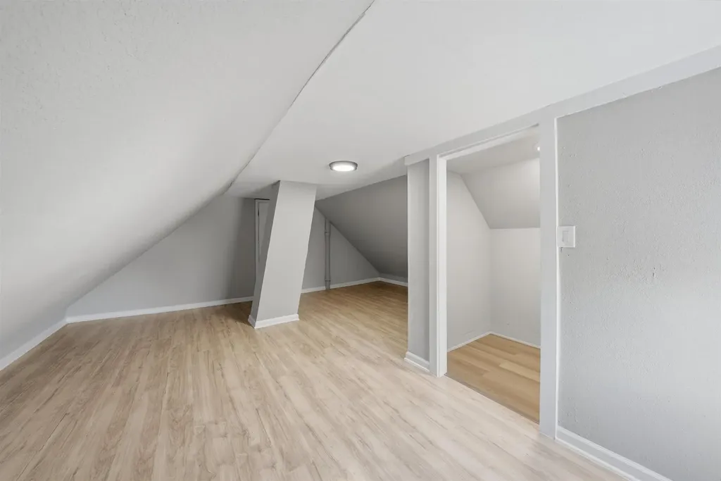 7047 South Winchester Avenue Chicago IL 60636