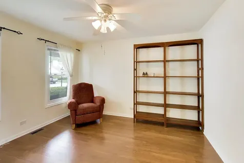 684 Regent Lane Prospect Heights IL 60070