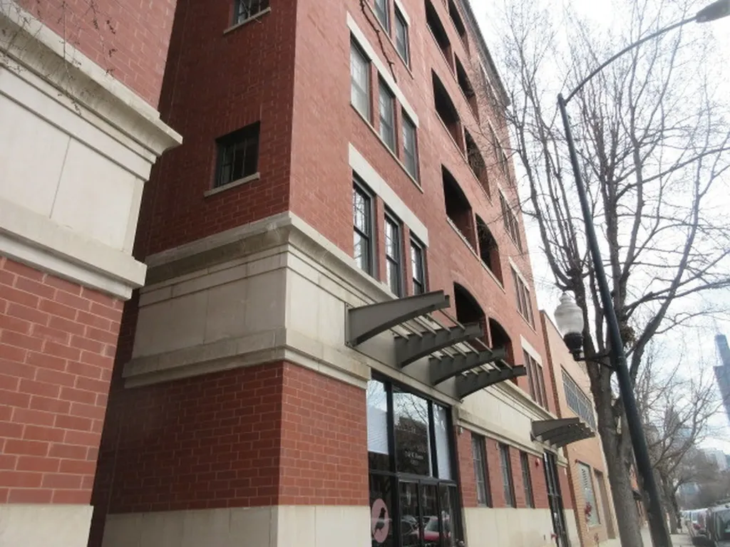 1148 West Monroe Street Chicago IL 60607