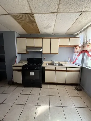 357 S Rosewood Avenue Kankakee IL 60901