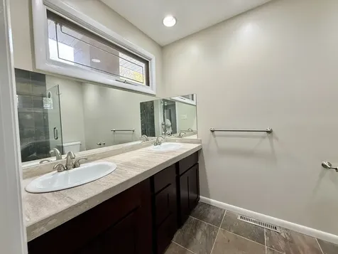 206 Julie Drive Kankakee IL 60901